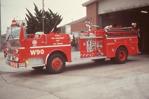 Los Angeles CA W90 1976 Ward LaFrance Pumper - Duplicate Fire Apparatus ...