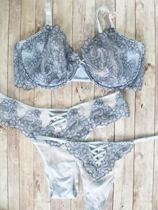 Victoria's Secret 38DD/L/L *DREAM ANGELS* WICKED BOHO FLORAL BH SET Faded Denim - Bild 1 von 13