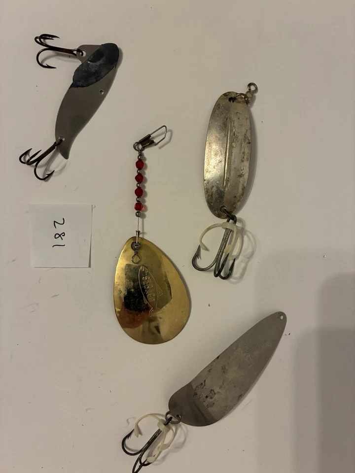 Lote de 4 cucharas de pesca vintage. Sebago, Pike Valley, Williams Wobbler, desconocido Foto 1 de 2