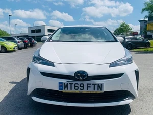 2019 Toyota Prius 1.8L TOYOTA PRIUS Hybrid - Picture 1 of 22