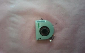 Acer Aspire 15.6" 5734Z-4836 OEM Laptop CPU Cooling Fan DC280006LA0   - Picture 1 of 2