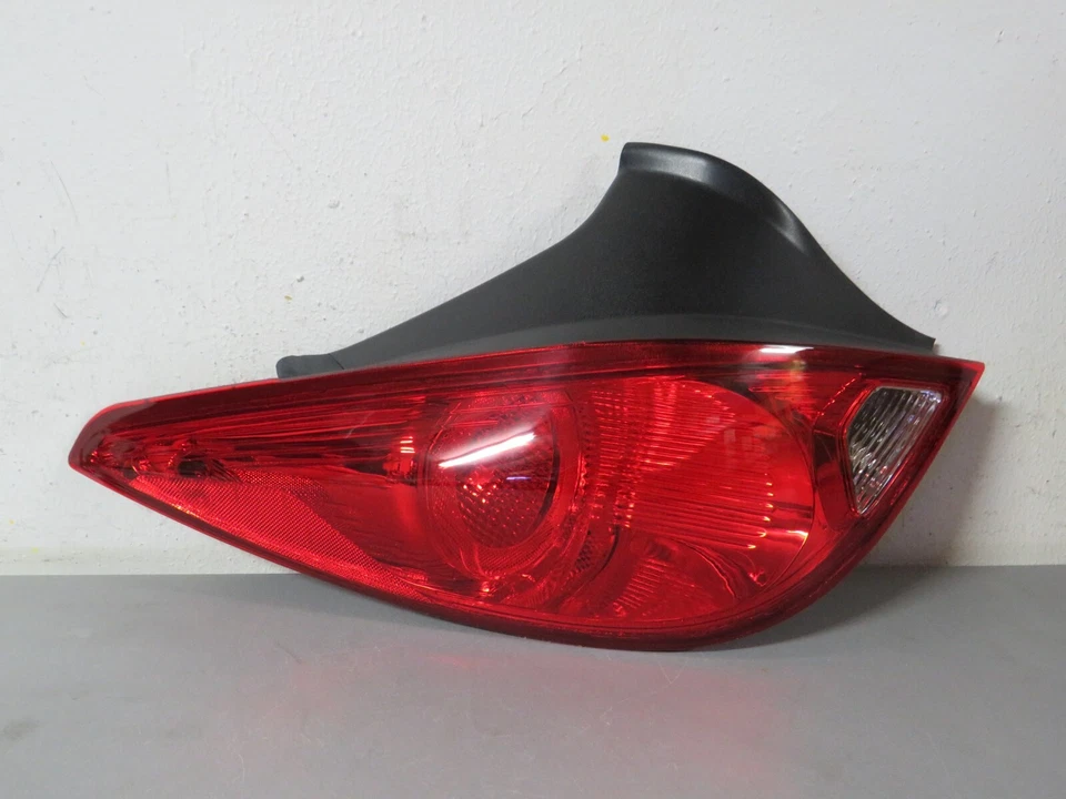 Luz trasera izquierda Pontiac G6 2005 2006 2007 2008 cupé Foto 1 de 4