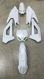 NUEVO KIT CARROCERÍA COBRA MOTO CX50 BLANCO 2021-ACTUAL KING SR FWE TKFW2021WHT srx - Imagen 1 de 1