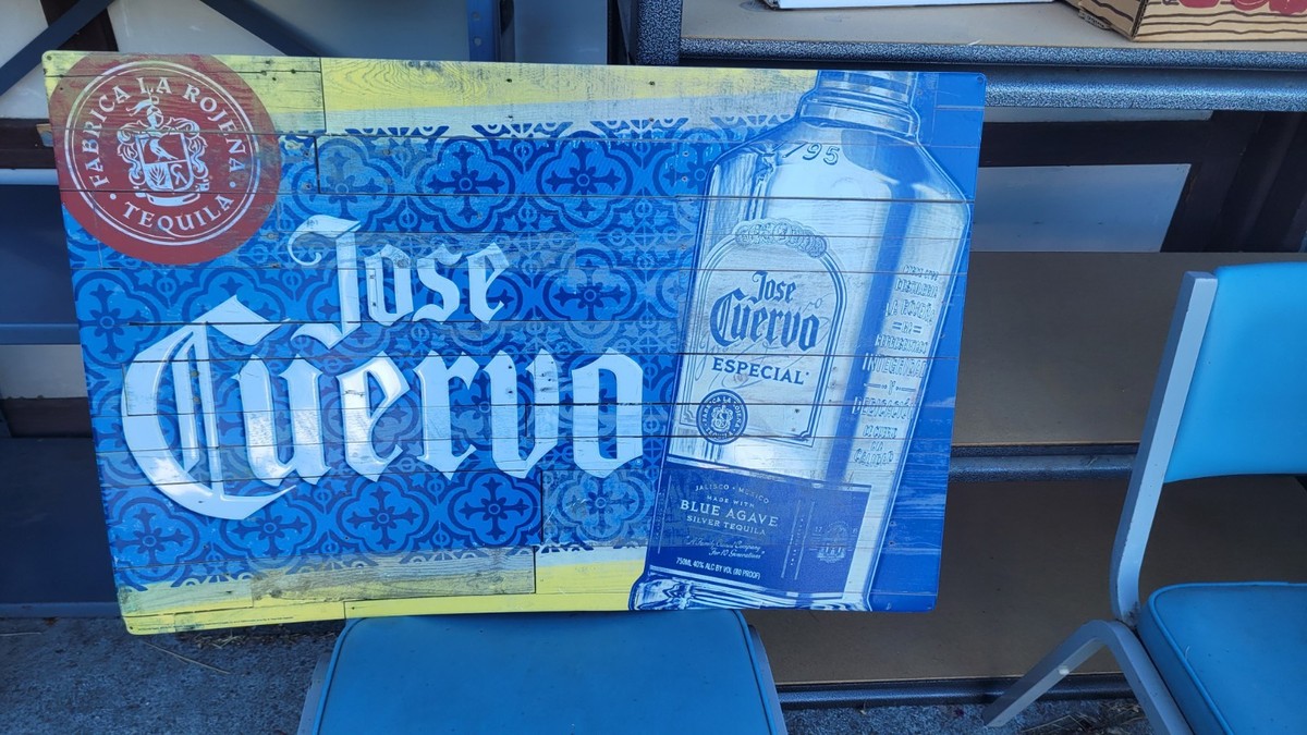 Jose Cuervo(ホセクエルボ) LEDサイン ホセ クエルボ LED ネオンサイン Jose Cuervo ロゴサイン 黄色