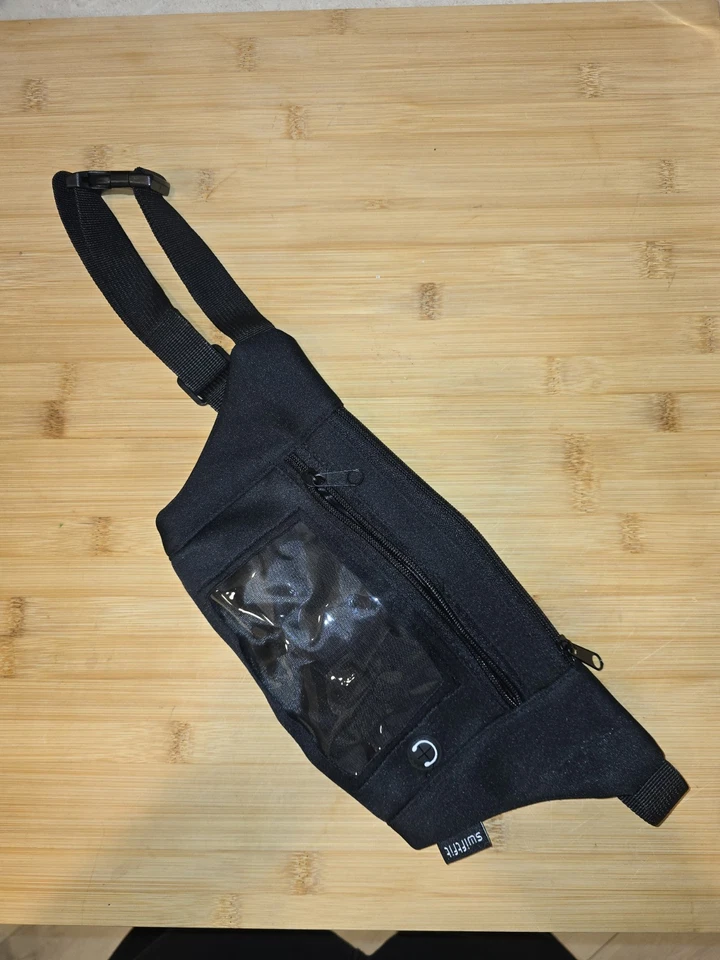 Fanny Pack Phone Case for Jogging/Exercise Adjustable Strap Black New - Image 1 of 2