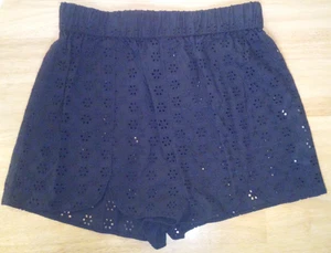 NWT Zara Women's Black Eyelet Broderie Anglaise Cotton Shorts Size XS - Picture 1 of 7