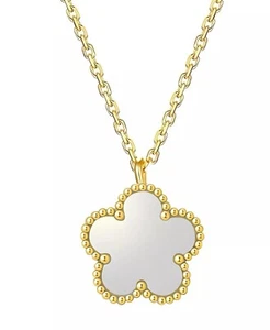 Elegant White Flower Necklace - Intensity Gold Chain Minimalist Jewellery - Picture 1 of 4
