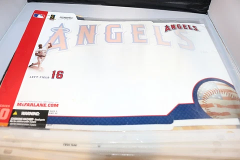 McFarlane Backing Poster Garrett Anderson Anaheim Angels Cover