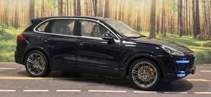 **LESEN** SEHR SELTEN 1:18 Minichamps 2014 Porsche Cayenne Turbo S blau metallic  - Bild 1 von 22