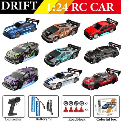 RC Drift Rennwagen 1/24 4WD 30KM/H Hochgeschwindigkeit 2.4G Funkgesteuertes Auto - Bild 1 von 4