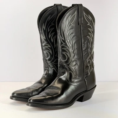 Botas Laredo Western femininas 8M preto bordado costura biqueira pontiaguda puxar - Imagem 1 de 4