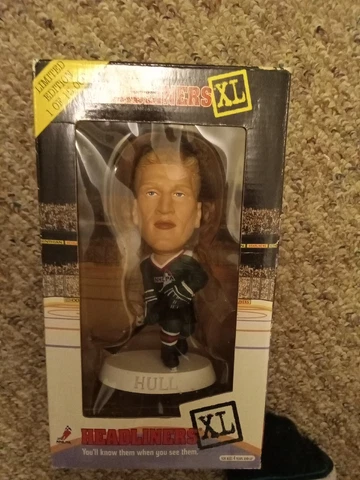 Headlinners Xl Brett Hull Cover