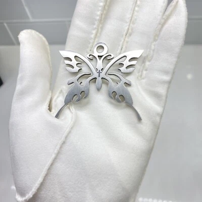 "Collar colgante mariposa hueca acero inoxidable/estaño 2 x 2""" Foto 1 de 4