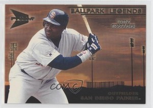 1999 Pacific Prism Ballpark Legends Tony Gwynn #10 HOF
