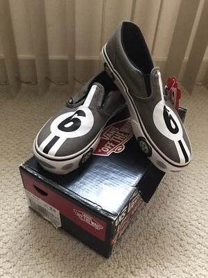 VANS Classic Pewter / White/ Black Slip-On Size 3.5 Youth 34.5 EUR New With Box - Image 1 of 4