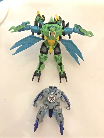 Transformers Beast Hunters HARDSHELL Cyberverse Predacon Rising Deceptacon  Cover