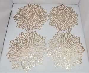 Lot of 4 Vinyl Metallic Modern Gold Leaf Placemats Washable Accent Centerpiece