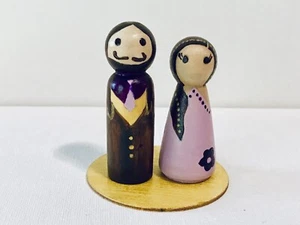 Hippie Couple Peg Doll Set Of 2 Hand-Painted Cake Toppers Novelty Gifts - Picture 1 of 3