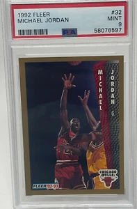 1992-93 Fleer #32 MICHAEL JORDAN Chicago Bulls PSA 9 Mint - Picture 1 of 2