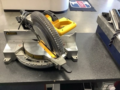 DEWALT DW715 (P16027867) Foto 1 de 4