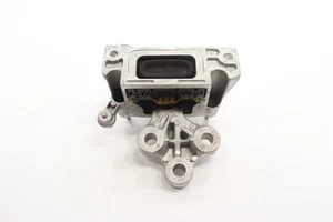 Soporte de soporte izquierdo transmisión Chrysler Pacifica 2017-2025 OEM 68224742AD - Imagen 1 de 11