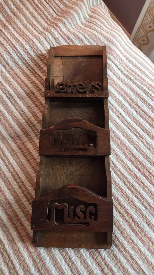 Vintage MCM Style Wood Mail Letter Holder/Organizer 3 Pocket Key Holder FLAWS - Image 1 of 4