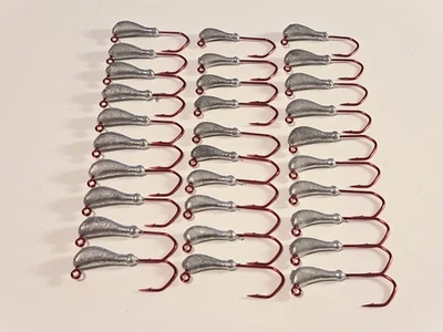 30 Stk. Banana - Jig  15 Stk. 7 Gramm + 15 Stk. 4  Gramm VMC 5150 2/0 - Bild 1 von 2