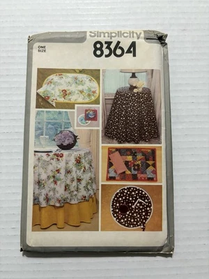 Simplicity Sewing Pattern 8364 Tablecloth Napkins Reversible Placemats Coasters - Image 1 of 3