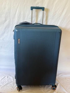 Tag Gateway 2.0 Hard side Spinner Luggage Large Check In Light Blue 28" - Picture 1 of 11