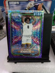 2024-25 Topps Chrome #31 Taylor Hendricks /299 Sparkle Refractor Basketball Card - Picture 1 of 2