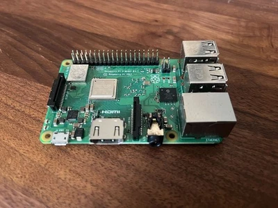 Raspberry PI 3 Model B+ - CPU 1.4GHz 4-Core, RAM 1Go - Photo 1/4
