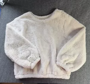 Express Pullover Crew Soft Faux Fur Cream Size Medium. Beautiful Color & Texture - Picture 1 of 5