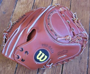 Wilson A2000 A2403 Catchers Mitt Baseball Glove RHT Pro Model Japan NEW - Picture 1 of 19