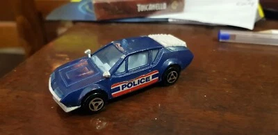 MAJORETTE 264 1/55 RENAULT ALPINE A 310 POLICE BLU VERY NICE VINTAGE - Immagine 1 di 4
