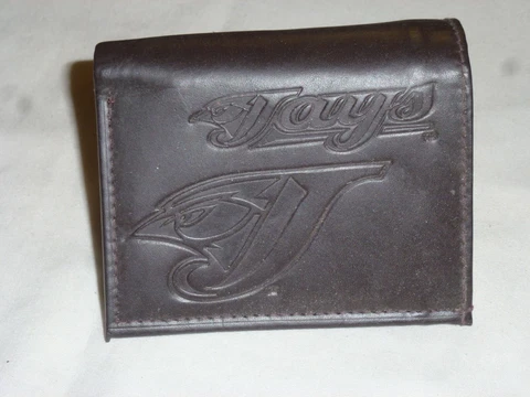 TORONTO BLUE JAYS    Leather TriFold Wallet    NEW   dark  z   --z Cover