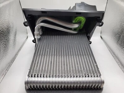 Núcleo evaporador de aire acondicionado original Volkswagen Atlas 2018-2024 Audi 3QF820102 Foto 1 de 4