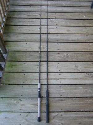 2 uma peça Varas de pesca de lançamento de isca Shakespeare Xterra Bass Pro Shops Pro-Comp  - Imagem 1 de 4