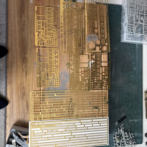 1/200 USS Mobile Bay Photo Etch Spares | eBay
