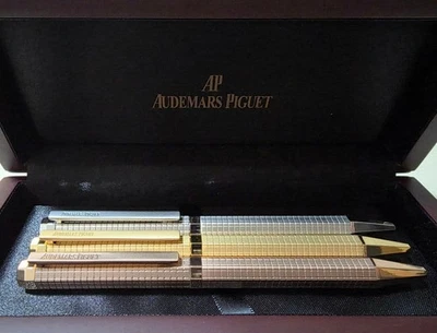 Juego de 3 bolígrafos Audemars Piguet plata oro y oro rosa con estuche Foto 1 de 4