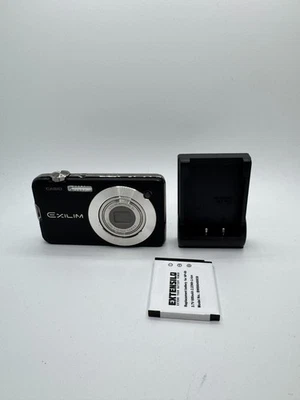 Casio Exilim EX-S10 Digitalkamera 10MP 3x Zoom Kompaktkamera Digitalkamera - Bild 1 von 4