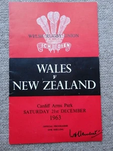 Rugby Union programmes WALES NEW ZEALAND 21.12.1963 new zealand tour - Picture 1 of 2