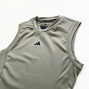 NWT Men's ADIDAS Tech Compression Sleeveless Training Tank Top Tee Shirt LARGE - Picture 1 of 10