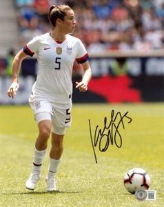 KELLEY O'HARA SIGNED AUTOGRAPHED 8x10 PHOTO TEAM USA SOCCER LEGEND BECKETT BAS - Picture 1 of 2