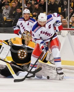 Color 8x10 photo of New York Rangers star Ryan Callahan. (Vol. 5) - Picture 1 of 1