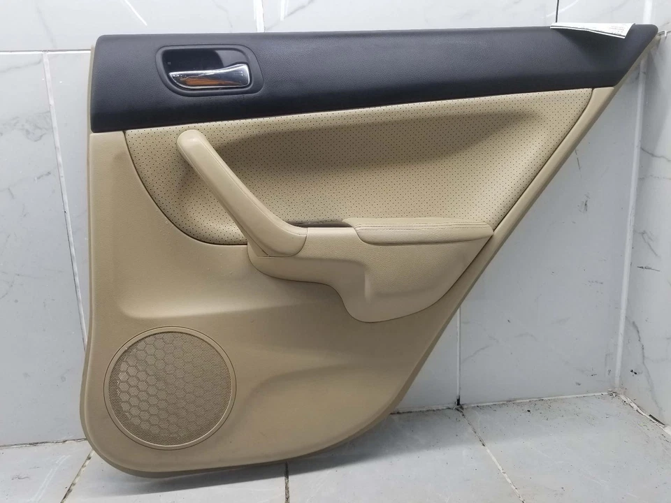 Acura TSX 2007 panel de moldura de puerta trasera derecha #004225 Foto 1 de 4
