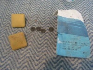 NOS 1977 1978 1979 LINCOLN CONTINENTAL MARK V SEAT UPHOLSTERY BUTTONS 2PCS - Picture 1 of 3
