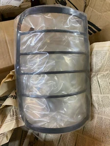 Genuine Steel 82297 Rear Light Guard Cover 92-01 Isuzu Trooper 95-01 Acura SLX - Foto 1 di 8