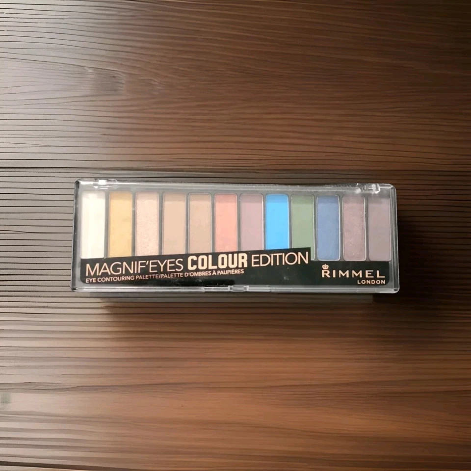 Rimmel London Magnif'Eyes Shadow Palette Blush, Colour, Spice, or Crimson - Image 1 of 1