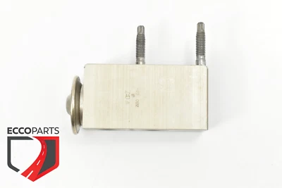Valve d'expansion de climatisation A2468300084 A W176 B W246 CLA W117 GLA W156 - Photo 1/4