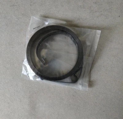 5920-812-023-XX Ressort de lanceur origine tondeuse ISEKI SW521 Type FC150V EB05 - Photo 1/2